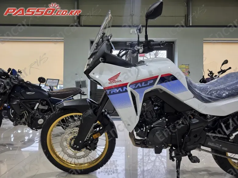 Honda Xl 750 Transalp - фото 4