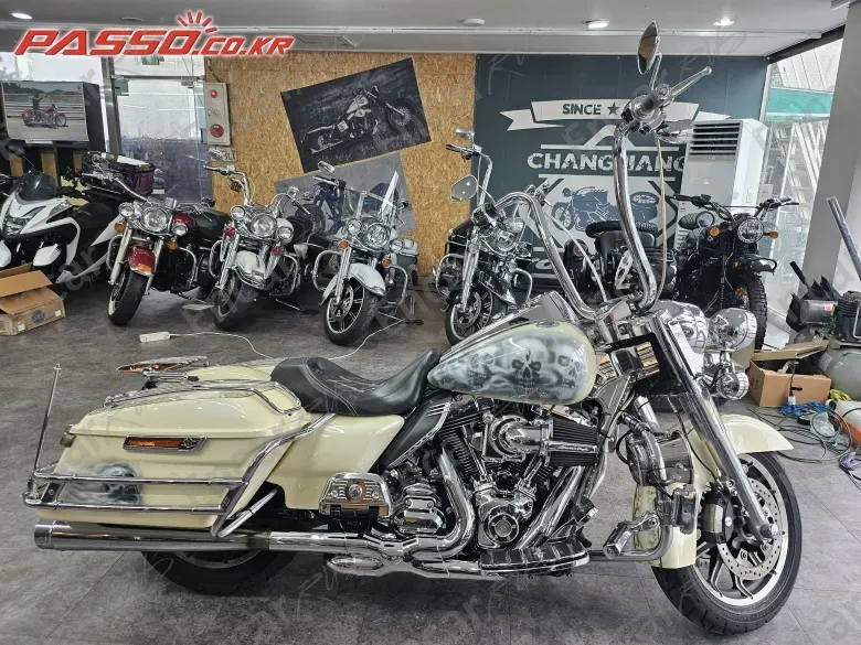 HARLEY-DAVIDSON FLHR - фото 0
