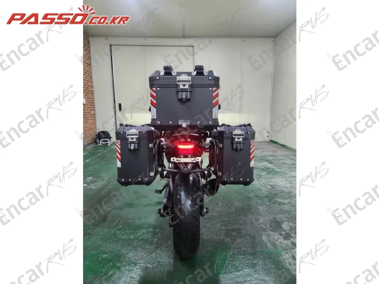 BMW F 900 XR - фото 2