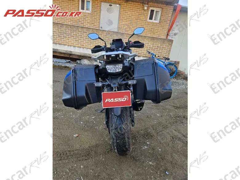 Suzuki Gsx S 1000 Gx - фото 2