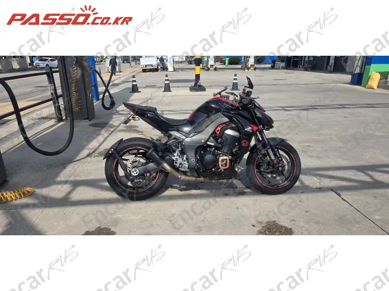 Kawasaki Z 1000 - фото 0