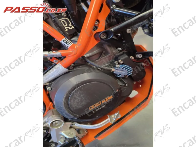 Ktm 690 Enduro R - фото 4
