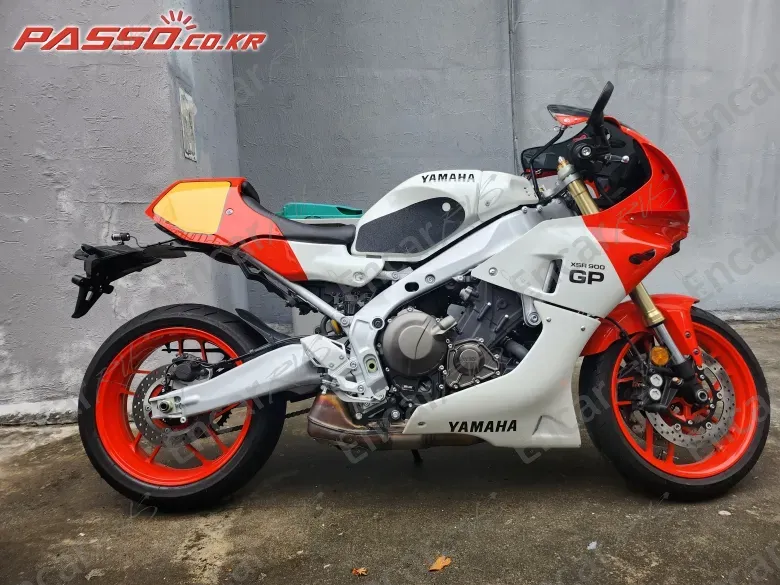 YAMAHA XSR 900 GP - фото 0