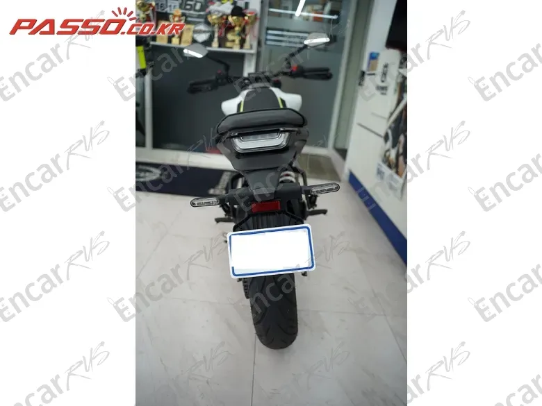 Husqvarna Vitpilen 401 - фото 2