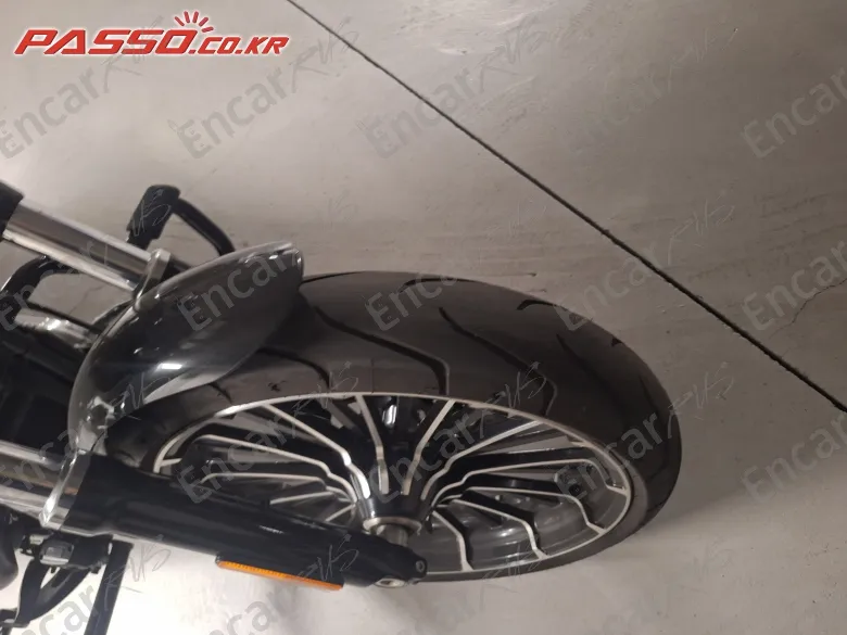 Harley-Davidson Breakout 117 - фото 4