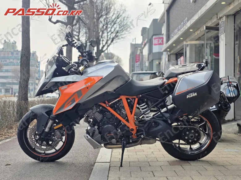 Ktm 1290 Super Duke Gt - фото 3