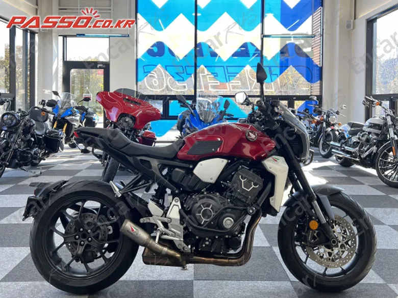 Honda Cb 1000 R - фото 0