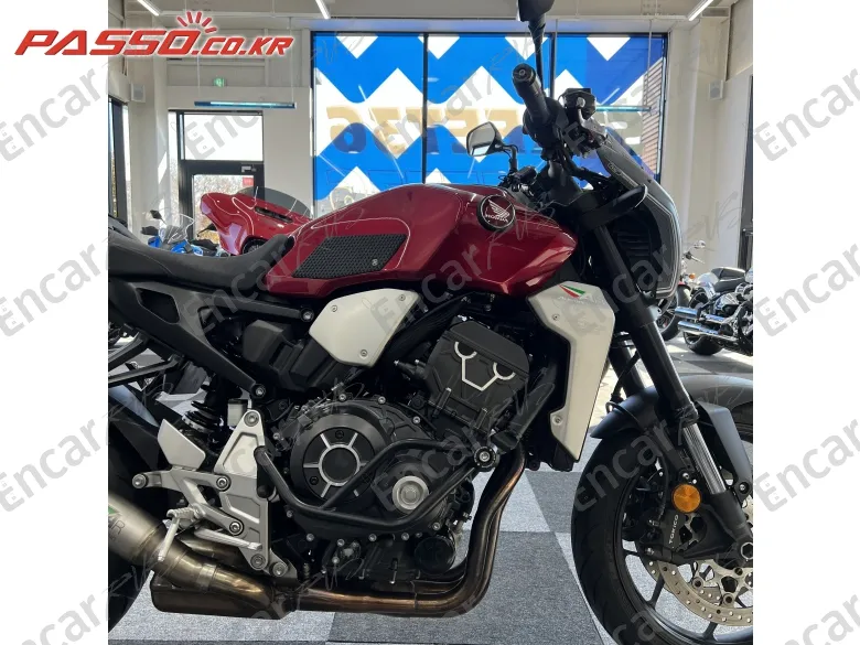Honda Cb 1000 R - фото 4