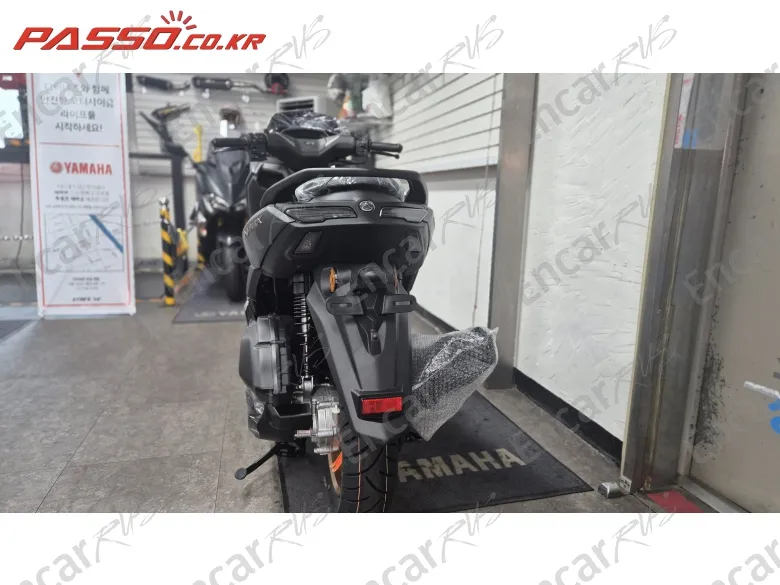 YAMAHA N MAX 155 ABS - фото 2