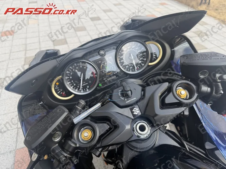 SUZUKI GSX R 1300 HAYABUSA - фото 3