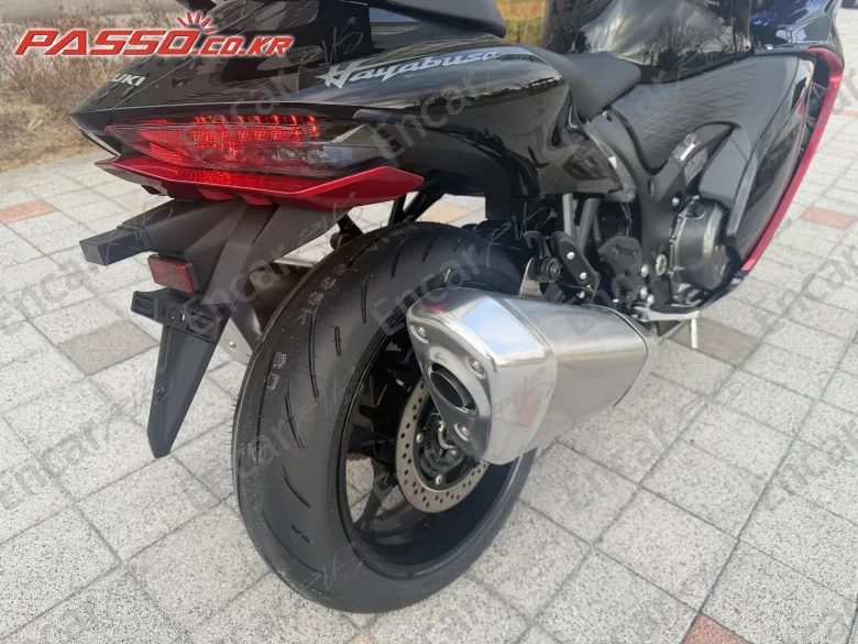 SUZUKI GSX R 1300 HAYABUSA - фото 6