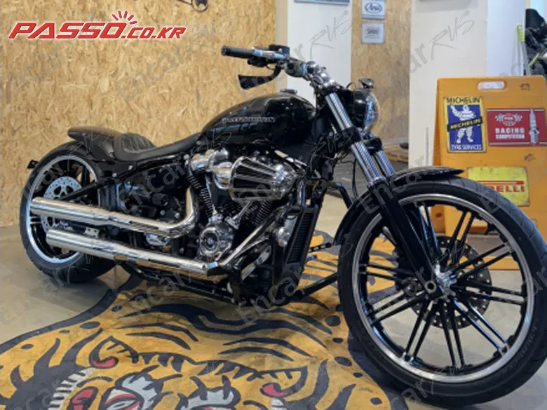 Harley-Davidson Breakout 114 - фото 0