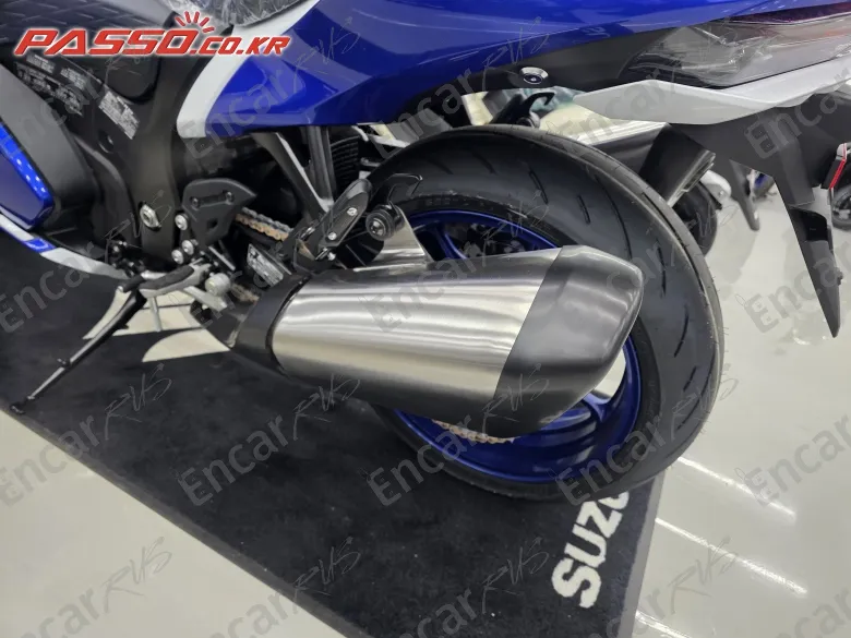 SUZUKI GSX R 1300 HAYABUSA - фото 6