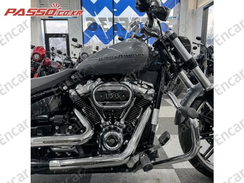 HARLEY-DAVIDSON BREAKOUT 114 - фото 4