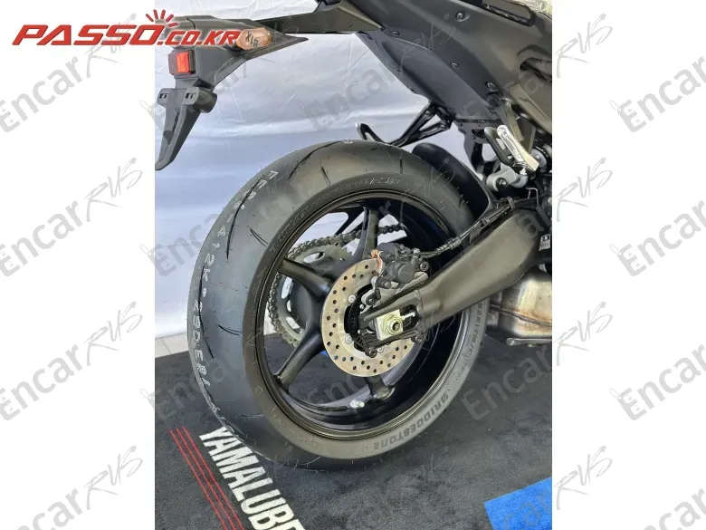 Yamaha Yzf R9 - фото 5