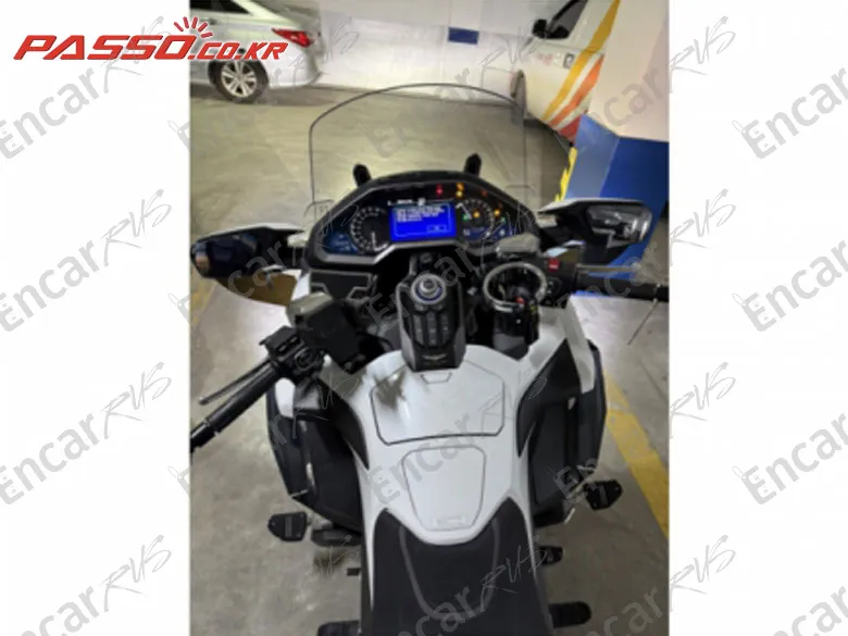 Honda Goldwing Tour Mt - фото 3