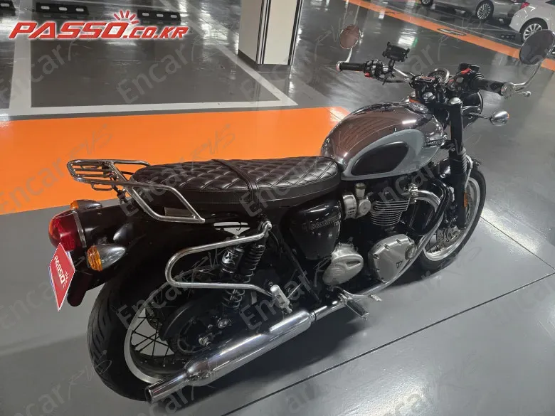 Triumph Bonneville T120 - фото 5