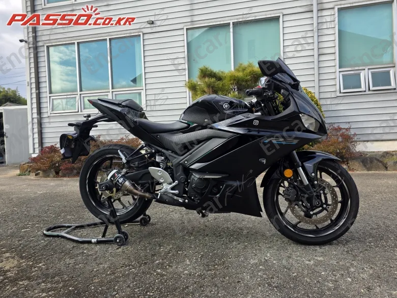 YAMAHA YZF R3 - фото 0