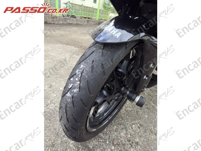 YAMAHA YZF R3 - фото 5
