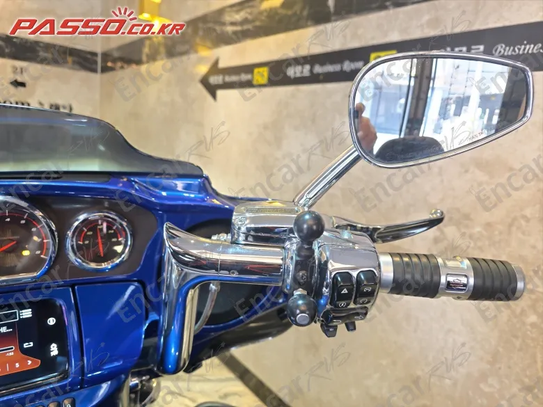 Harley-Davidson Flhtkse Cvo Limited - фото 3