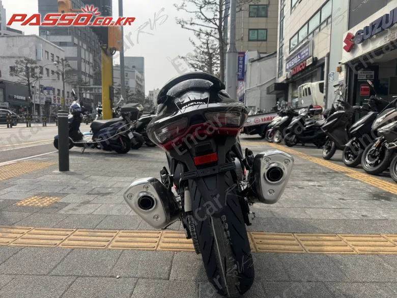 SUZUKI GSX R 1300 HAYABUSA - фото 2