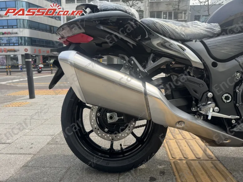 SUZUKI GSX R 1300 HAYABUSA - фото 6