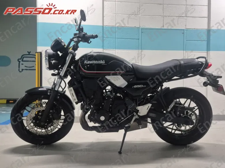 Kawasaki Z 650 Rs Abs - фото 1