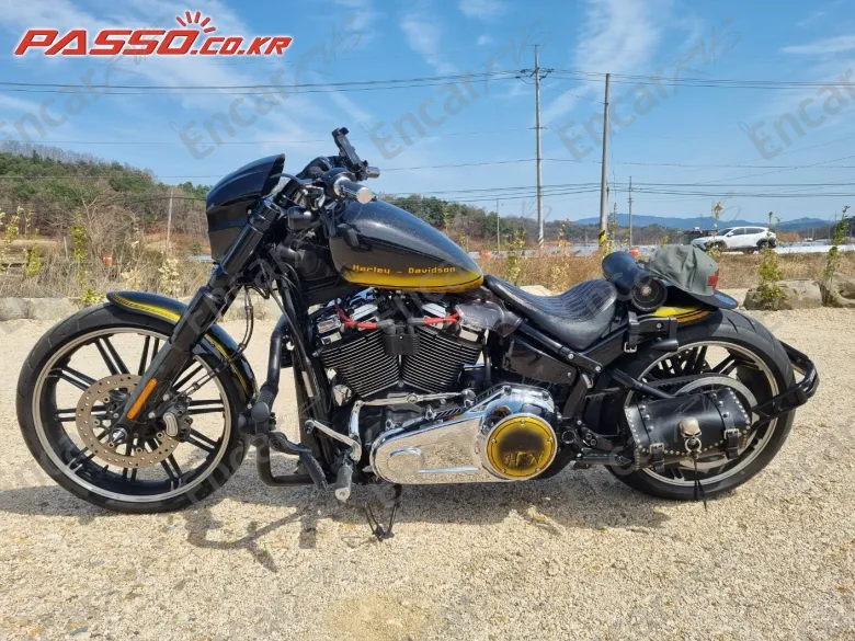 Harley-Davidson Breakout - фото 1
