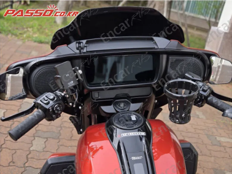 HARLEY-DAVIDSON FLHX - фото 3