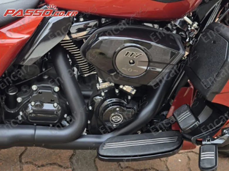 HARLEY-DAVIDSON FLHX - фото 5