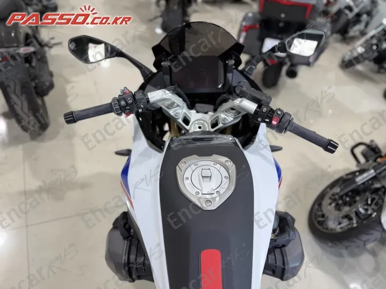 Bmw R 1300 Rs - фото 3