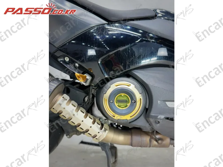 YAMAHA T MAX DX - фото 4