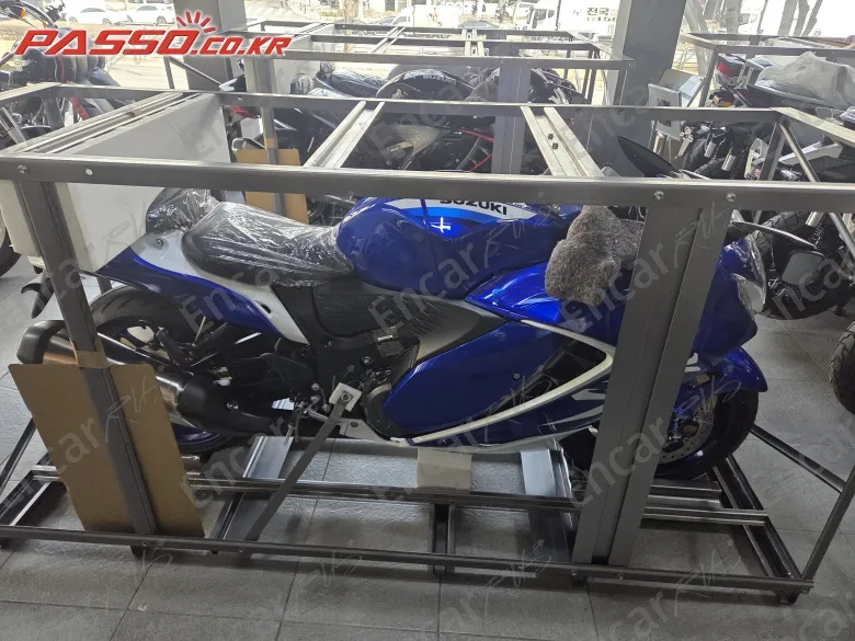 Suzuki GSX R 1300 Hayabusa