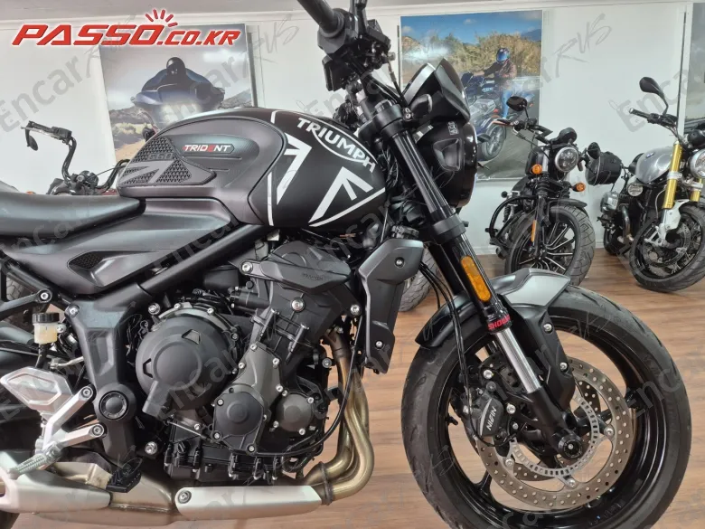 Triumph Trident 660 - фото 5