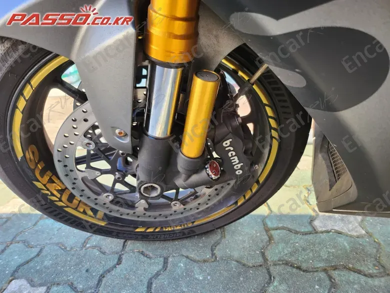 SUZUKI GSX R 1000 R ABS - фото 5
