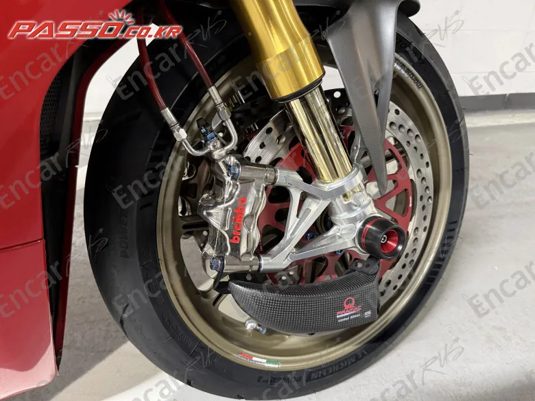Ducati Panigale V4 S - фото 5