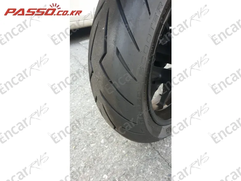 YAMAHA T MAX 560 - фото 5