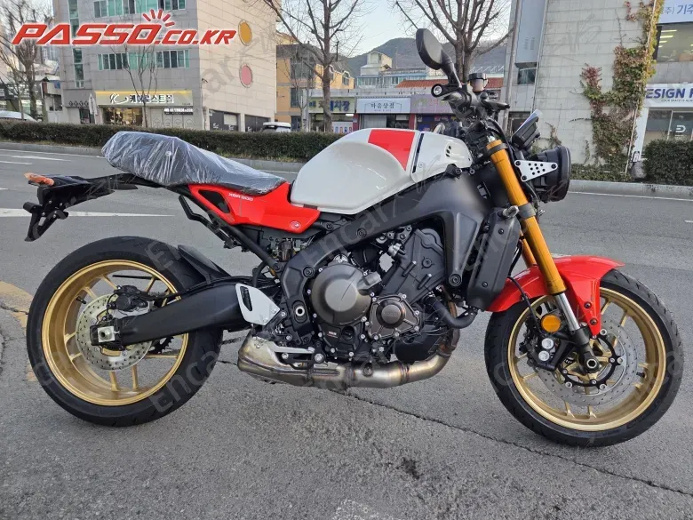 YAMAHA XSR 900 - фото 0