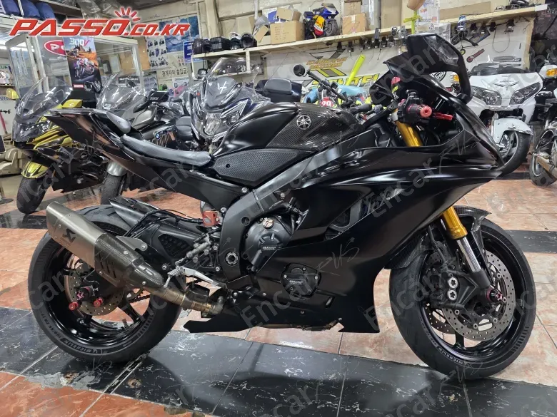 YAMAHA YZF R6 - фото 0