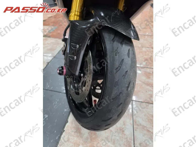 YAMAHA YZF R6 - фото 4