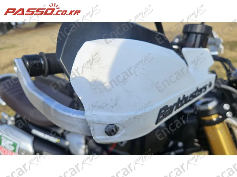 TRIUMPH SCRAMBLER 1200 XE - фото 3