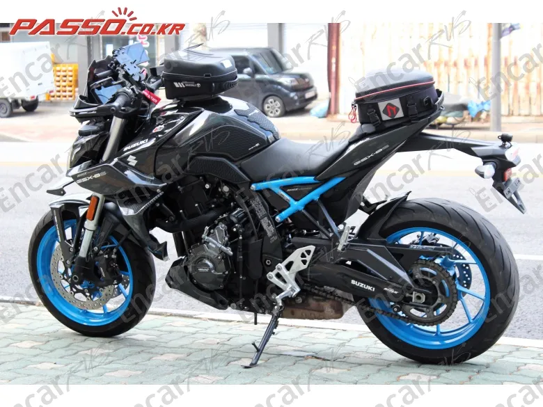 Suzuki Gsx 8 S - фото 4