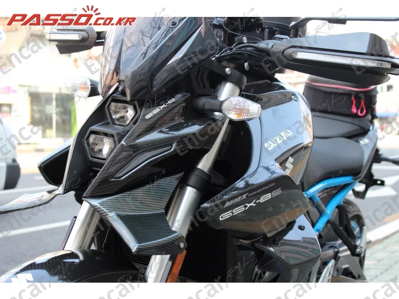 Suzuki Gsx 8 S - фото 6