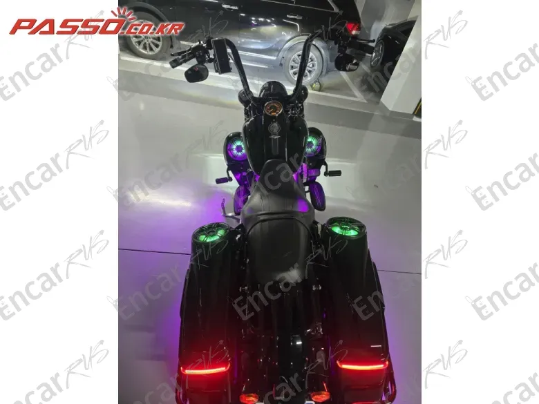 Harley-Davidson Roadking Special - фото 4