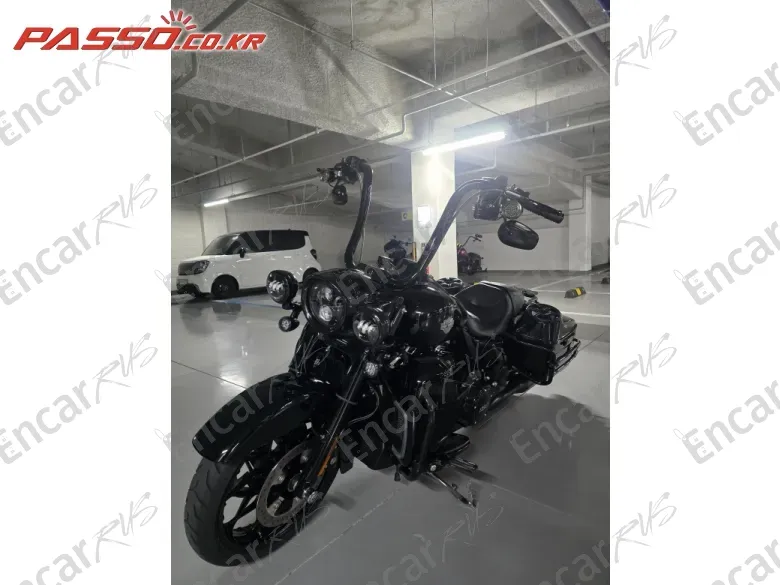 Harley-Davidson Roadking Special - фото 5