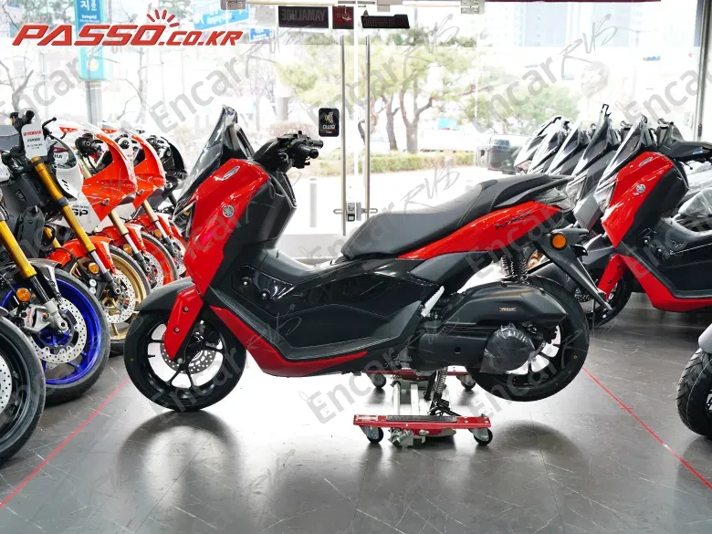 YAMAHA N MAX 155 ABS - фото 1