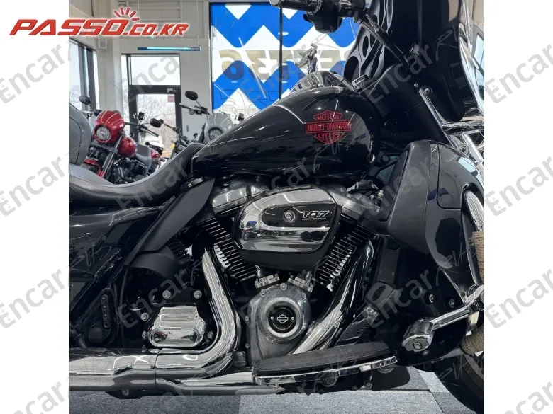 HARLEY-DAVIDSON FLHTI - фото 4