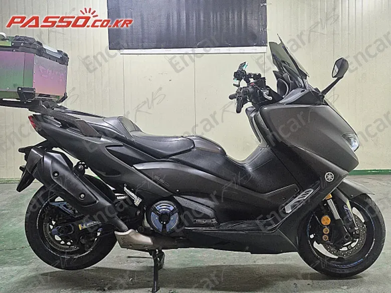 YAMAHA T MAX 560 - фото 0