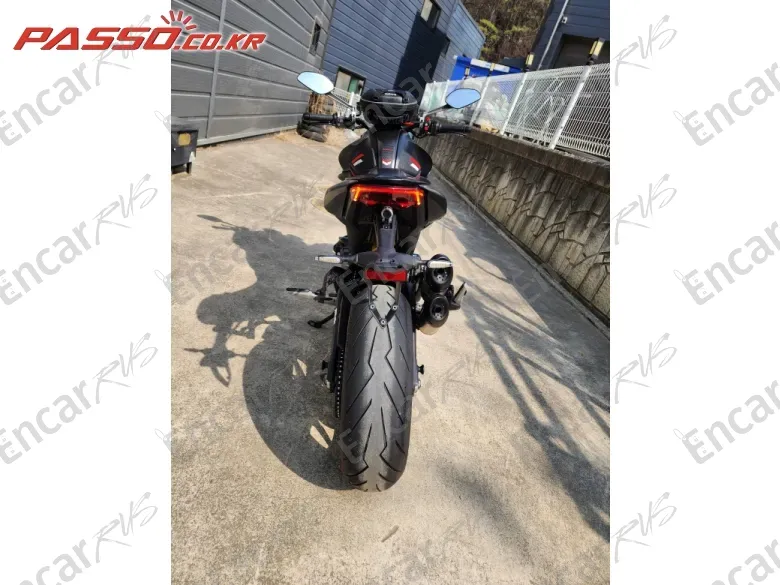 Ducati Monster 937 - фото 2