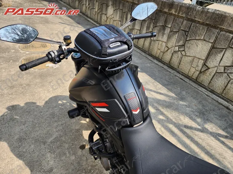 Ducati Monster 937 - фото 3